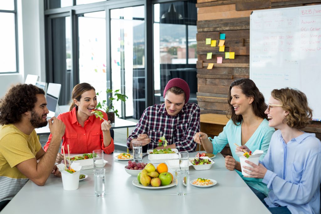 workers having healthy meal